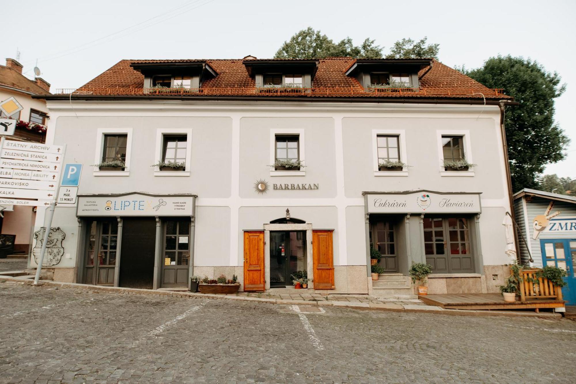 Barbakan Kremnica Exteriör bild